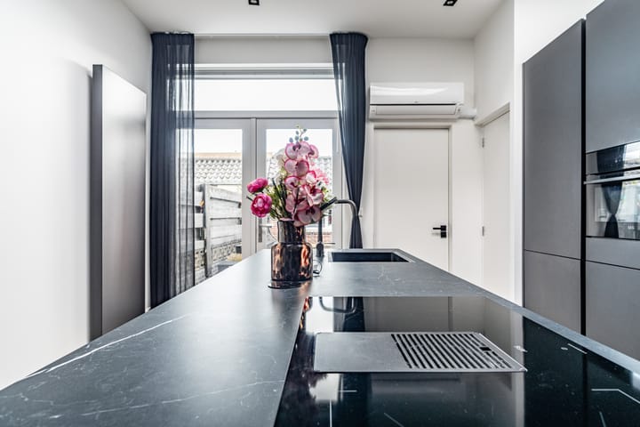 Foto 10 van Voorstraat 20