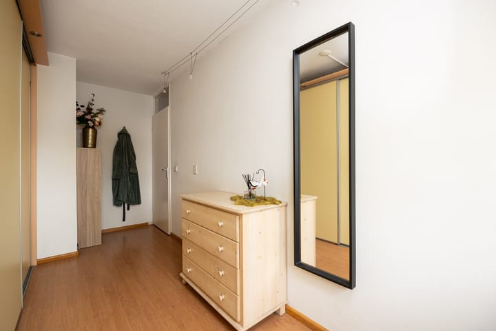 Photo 24 of Lokeren 88