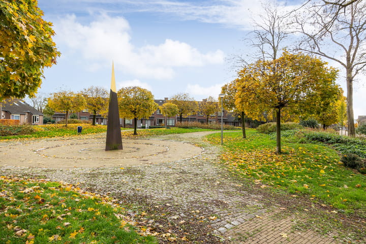 Photo 51 of Lokeren 88