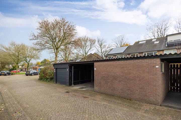 Photo 45 of Lokeren 88