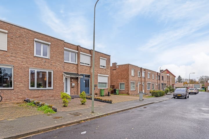 Foto 3 van Sint Servatiusweg 60