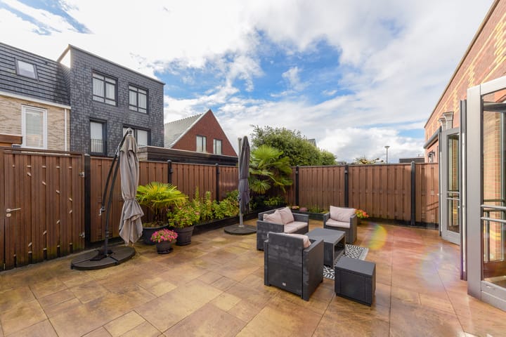 Foto 3 van Thomas Mannsingel 88