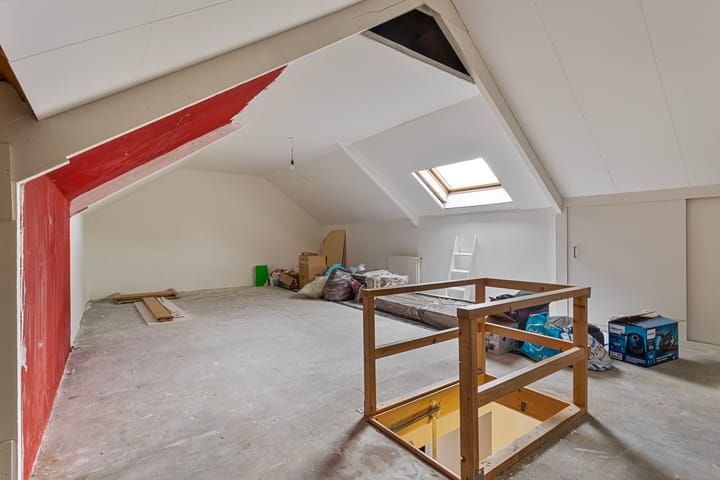 Foto 19 van Van Hasseltstraat 68