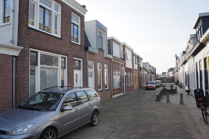 View photo 17 of Cornelis Evertsenstraat 26