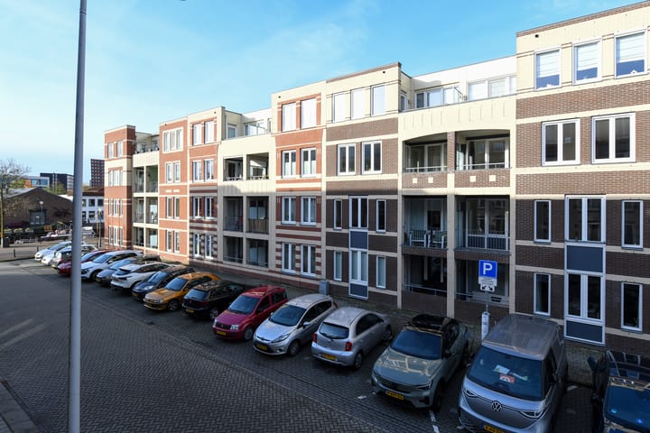 Foto 20 van De Schutspatroon 6