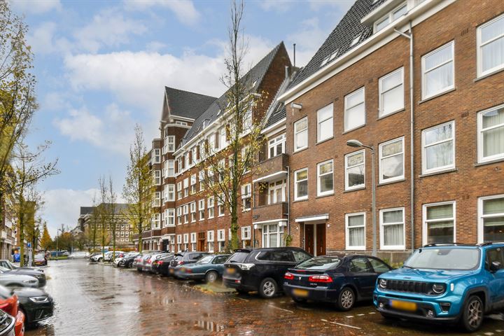 Bekijk foto 3 van Michelangelostraat 77-3