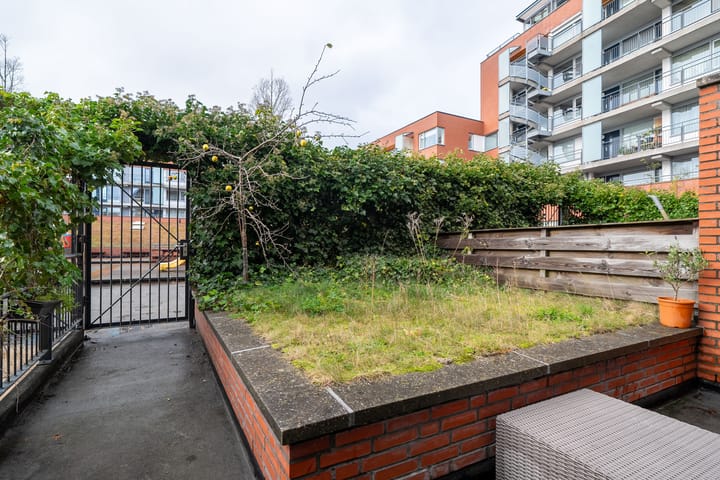 Foto 7 van Winschoterdiep 1-C