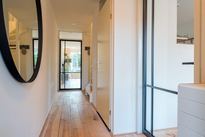 Foto 24 van Winschoterdiep 1-C