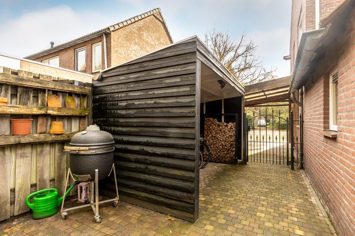 Foto 42 van De Schutsboom 3