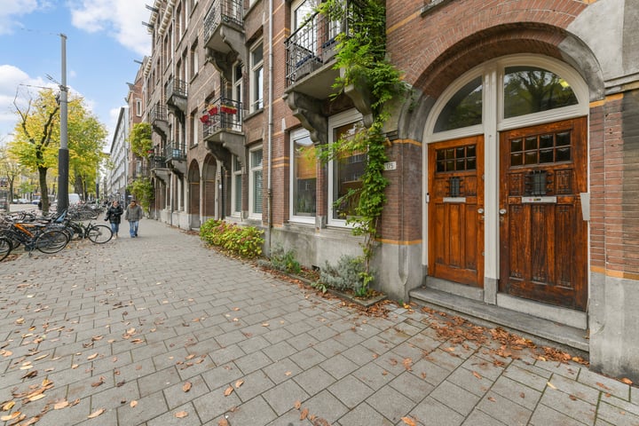 View photo 4 of Sarphatistraat 175-1