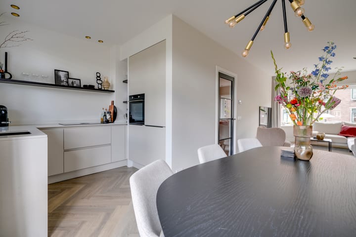 Photo 1 of Kneppelhoutstraat 6-BS