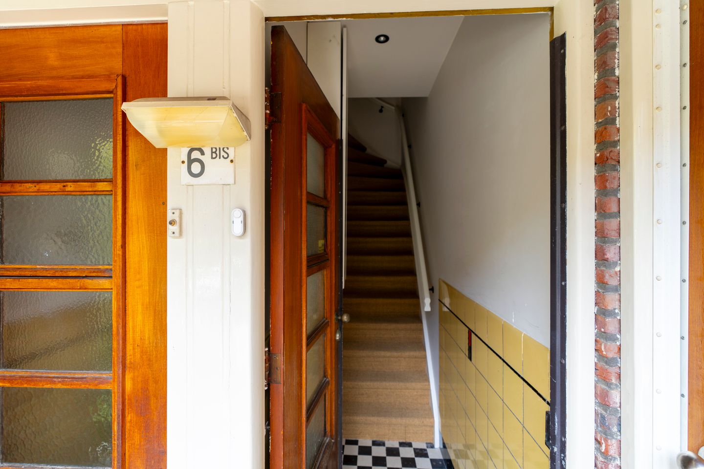 Photo 4 of Kneppelhoutstraat 6-BS