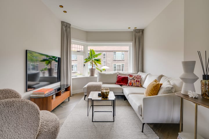 Photo 7 of Kneppelhoutstraat 6-BS