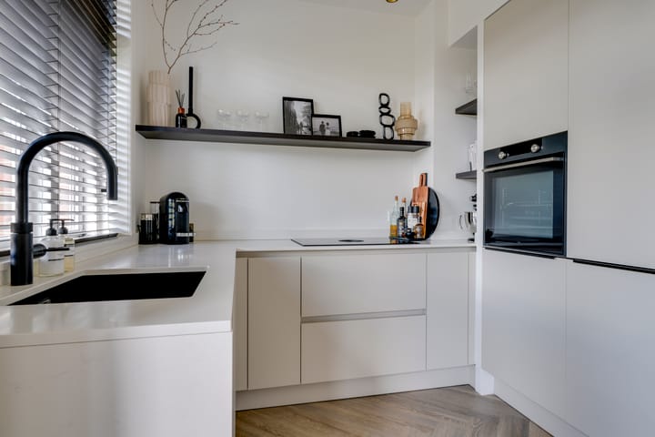 Photo 12 of Kneppelhoutstraat 6-BS