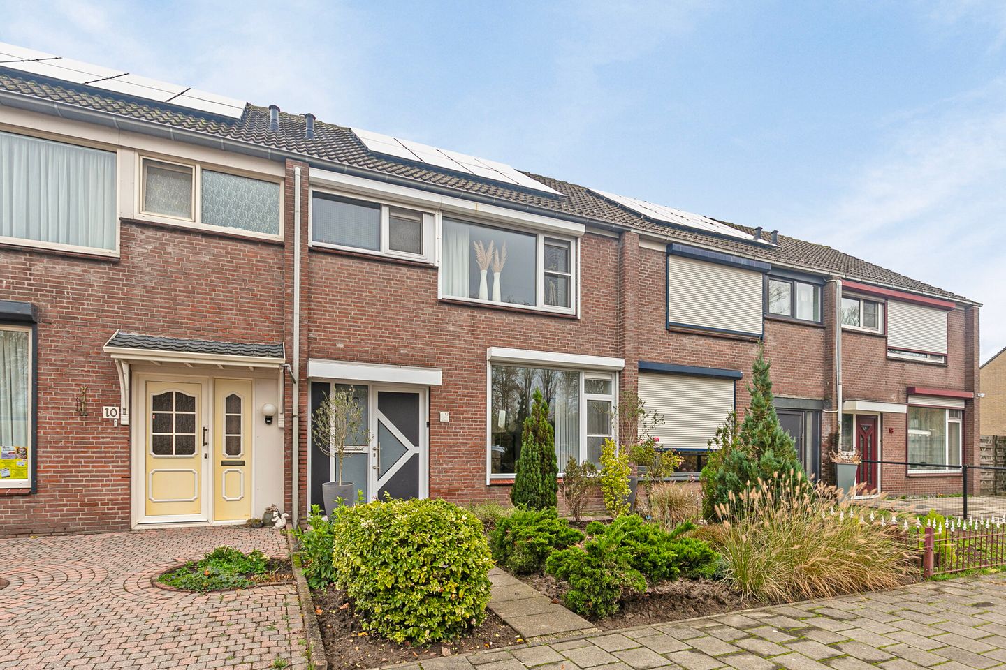 Foto 1 van Drostlaan 12