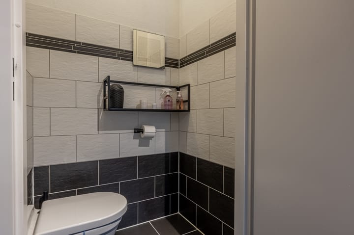 Foto 7 van Rozenhout 6