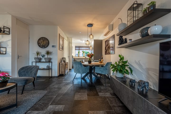 Foto 16 van Rozenhout 6