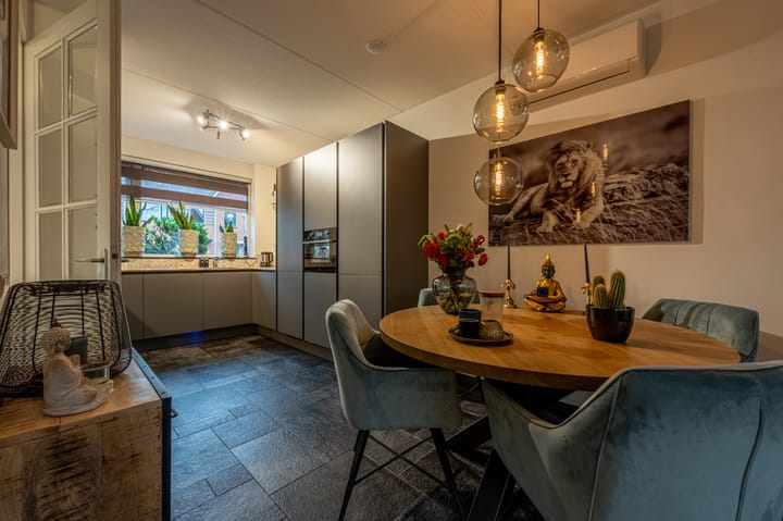 Foto 23 van Rozenhout 6