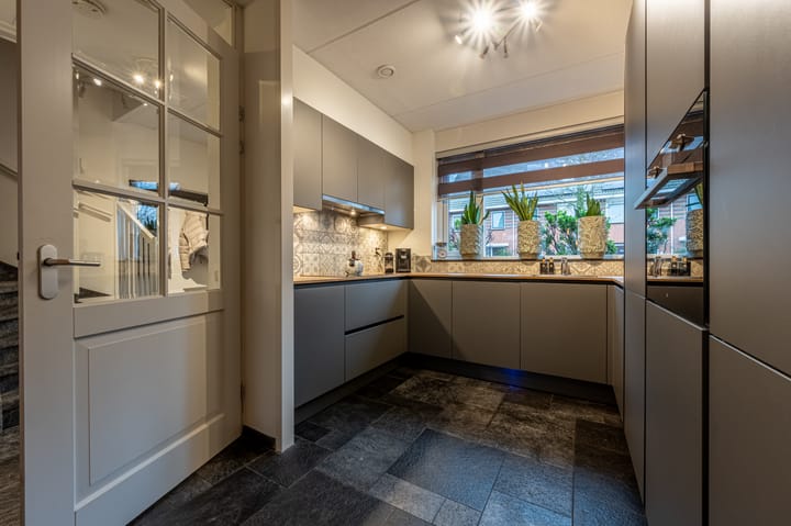 Foto 25 van Rozenhout 6