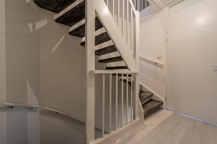 Foto 31 van Rozenhout 6