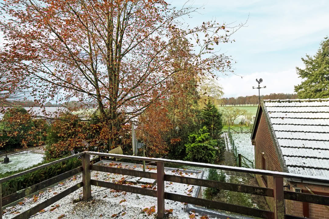 Photo 31 of Hoofdweg 185