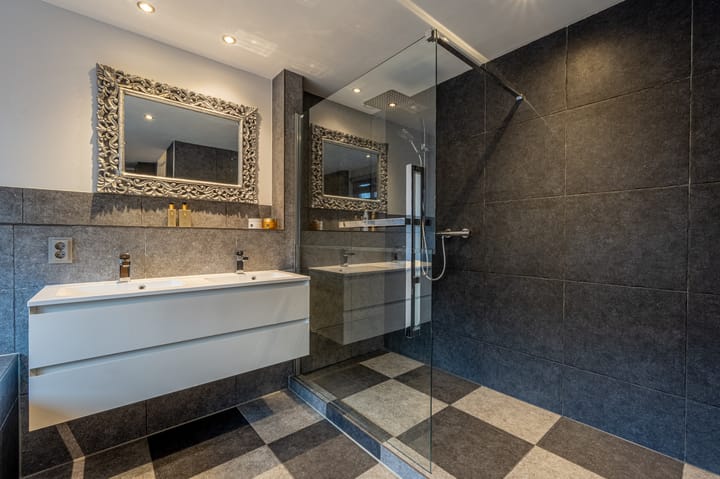 Foto 38 van Rozenhout 6