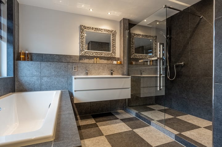 Foto 33 van Rozenhout 6