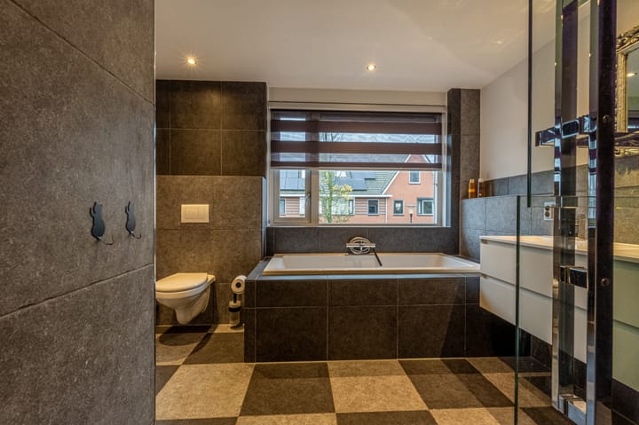 Foto 39 van Rozenhout 6