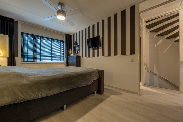 Foto 42 van Rozenhout 6