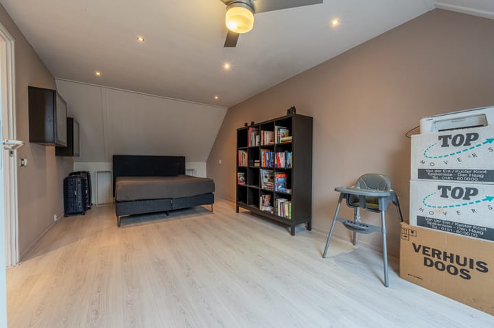 Foto 53 van Rozenhout 6