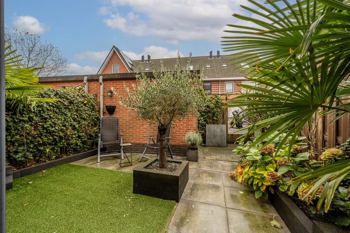 Foto 59 van Rozenhout 6