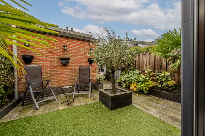 Foto 60 van Rozenhout 6