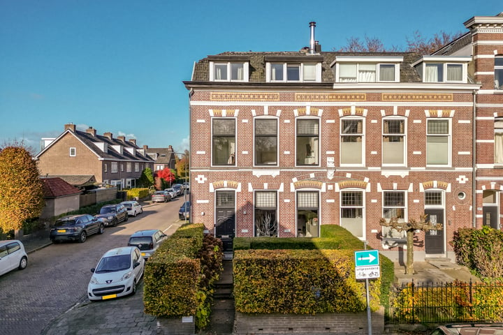 View photo 54 of Dillenburgstraat 83