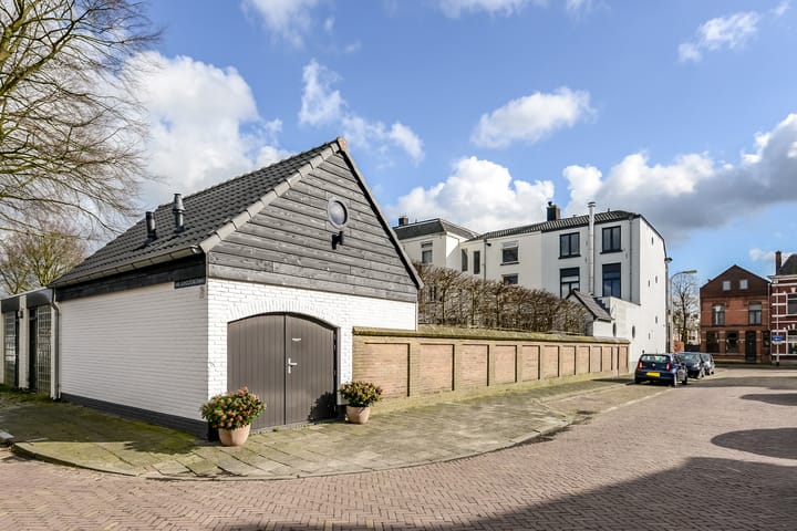 Foto 36 van Dillenburgstraat 83