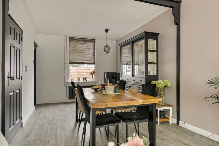 Foto 8 van van Galenstraat 2