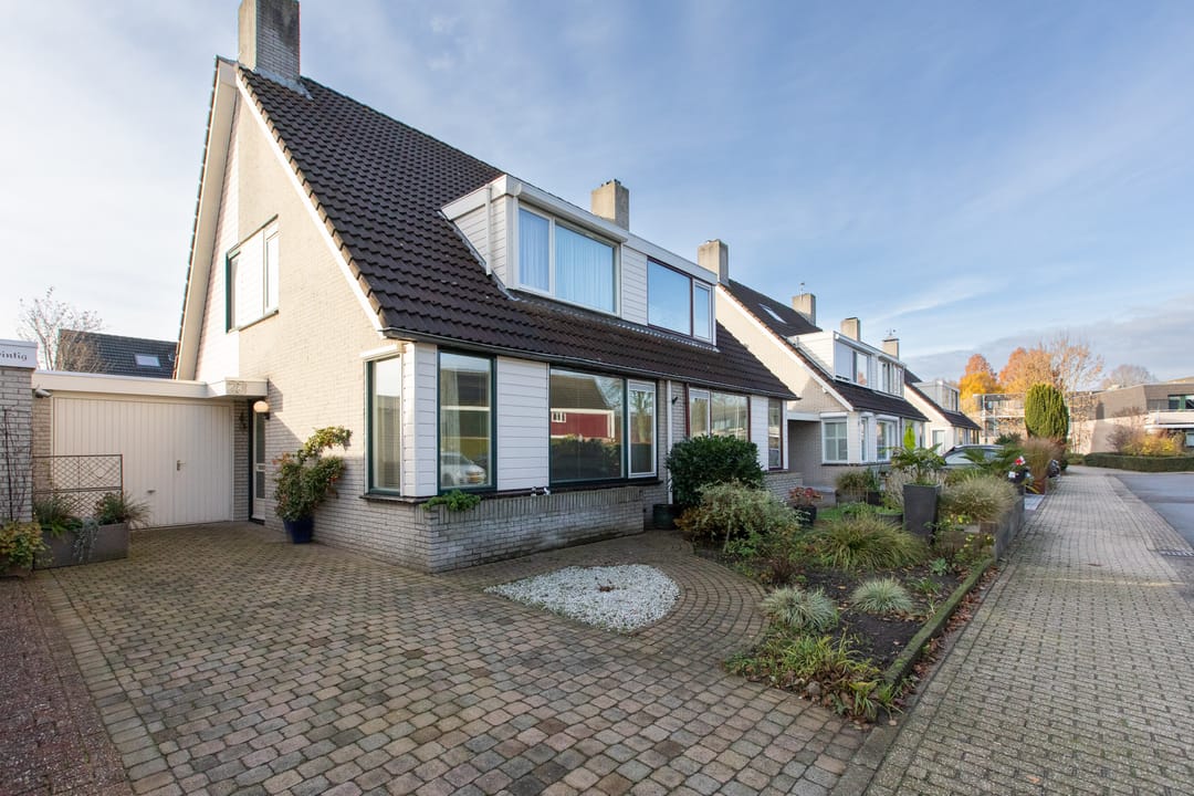 Foto 1 van van Ruisdaelstraat 23