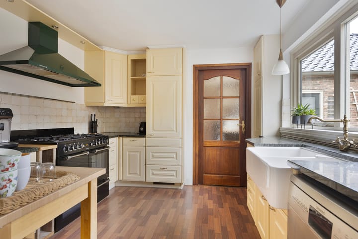 Foto 14 van Westvierdeparten 9