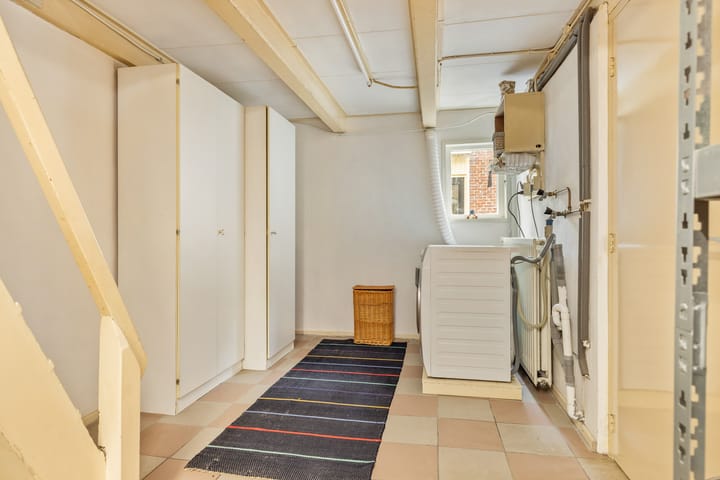 Photo 17 of Franekerkade 19-A