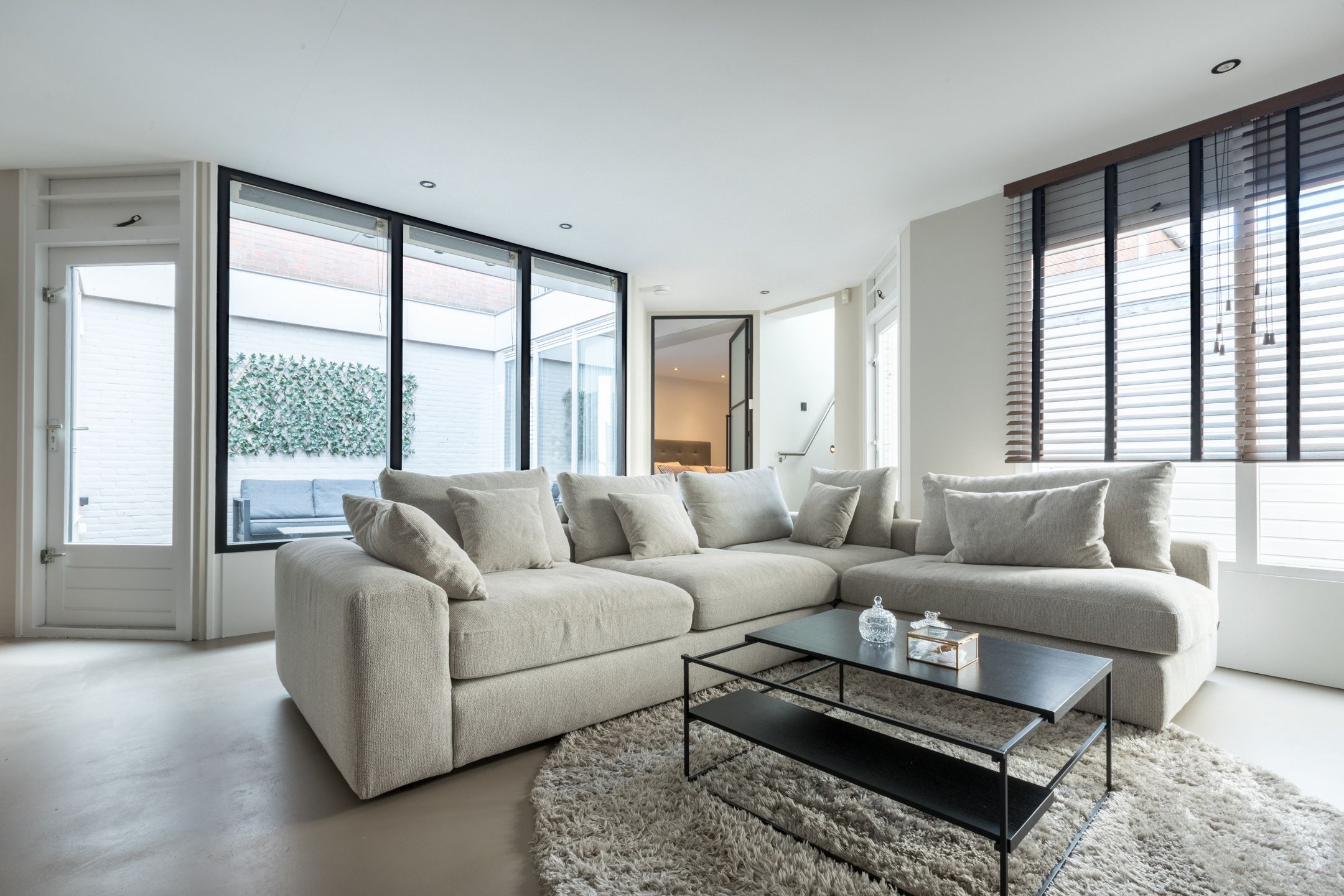 Foto 18 van Kennemerstraatweg 111