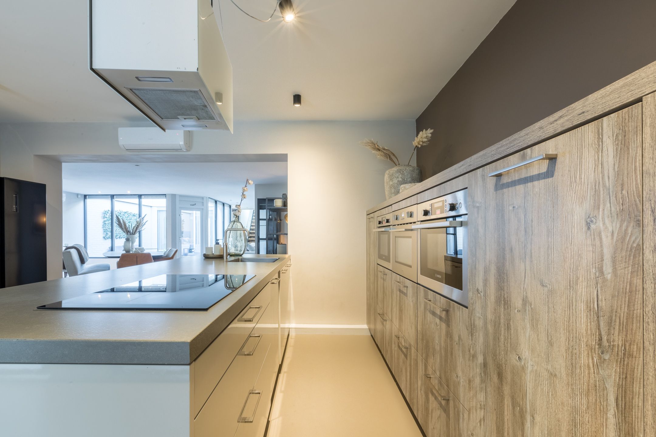 Foto 33 van Kennemerstraatweg 111