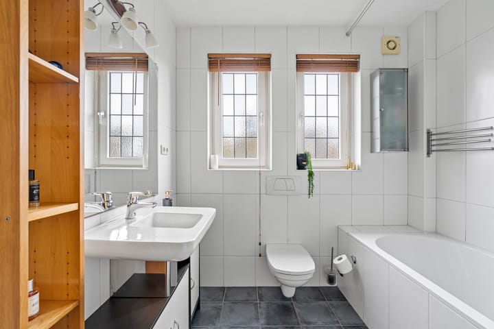 Foto 11 van Spaansesingel 11