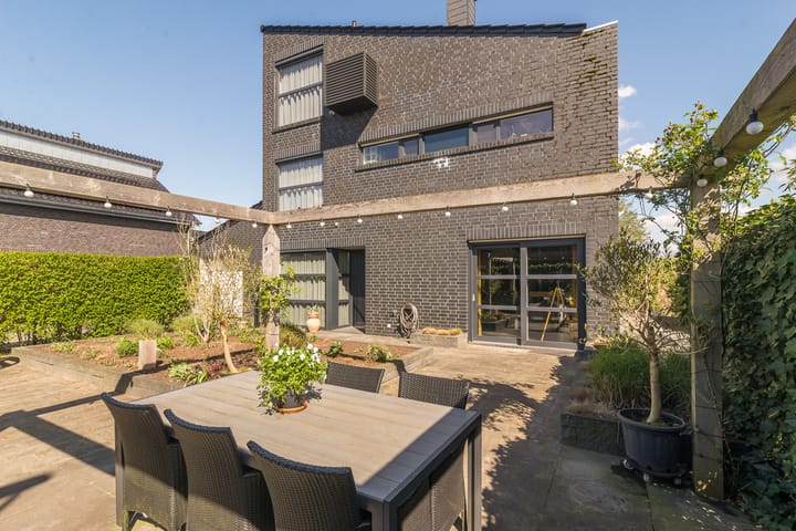 Foto 40 van Bosanemoon 9