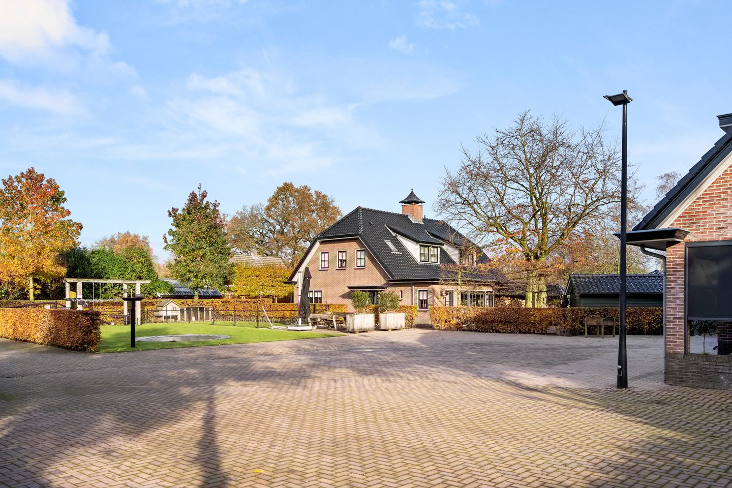 Photo 35 of Harderwijkerweg 15