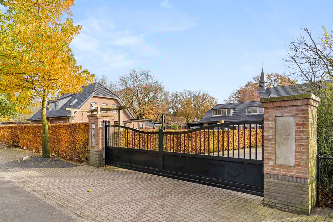 Photo 61 of Harderwijkerweg 15