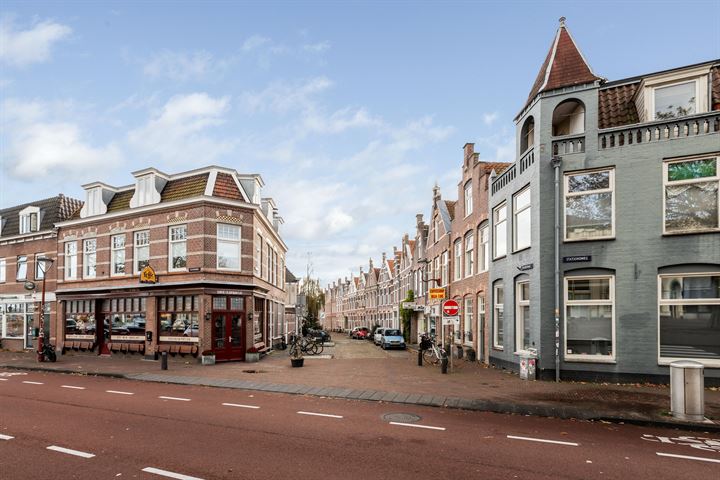 Bekijk foto 33 van Spoorstraat 69