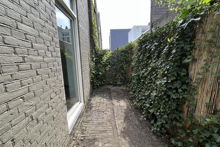 Bekijk foto 9 van Tollensstraat 211-J