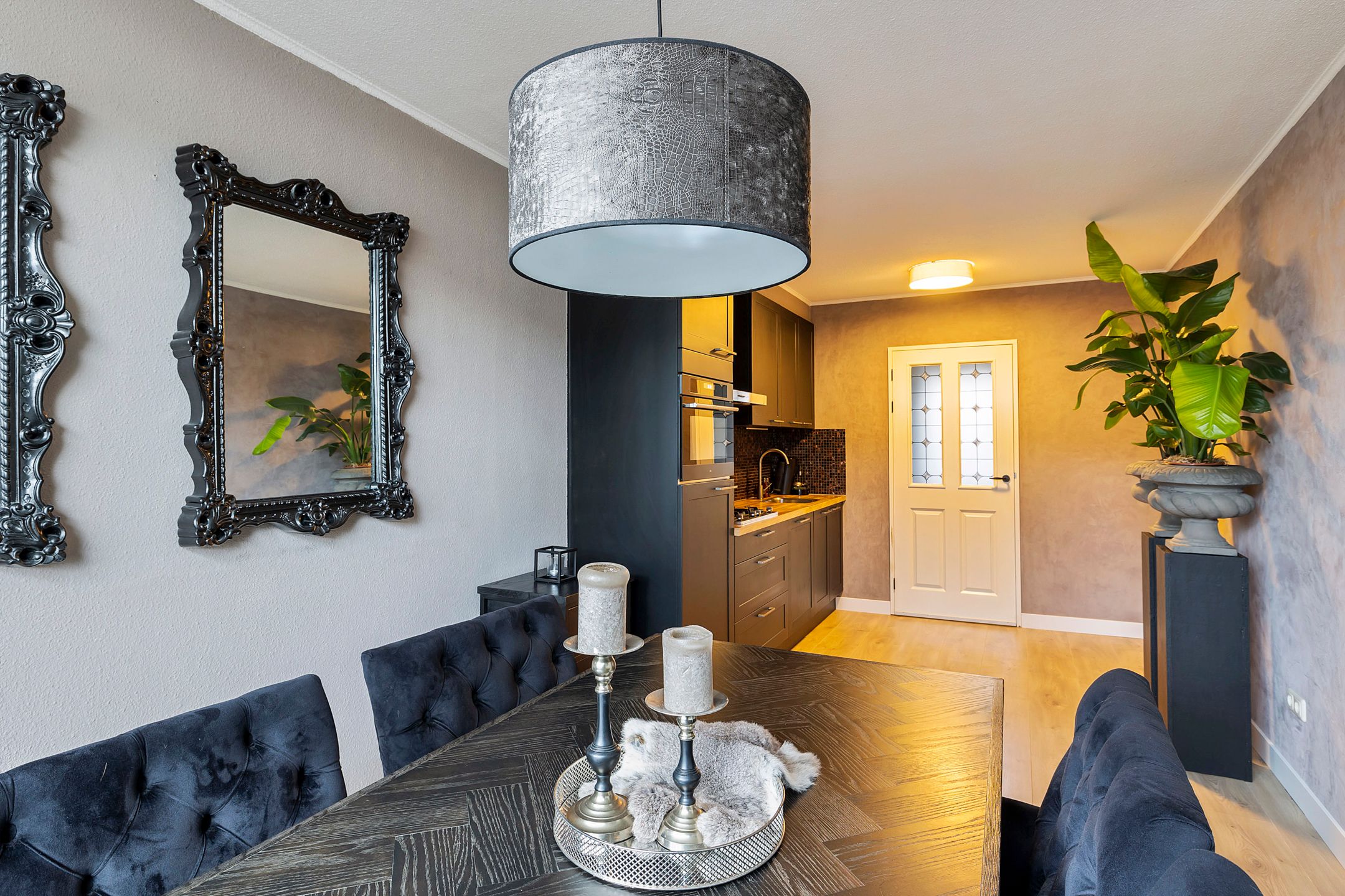 Foto 12 van De Buzen 14