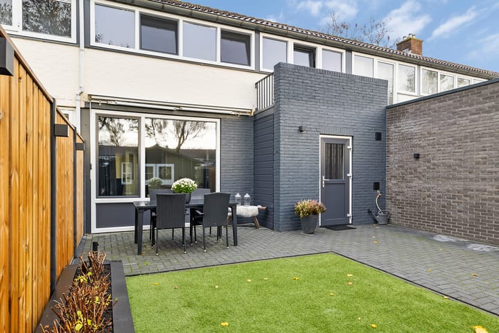 Photo 32 of De Buzen 14