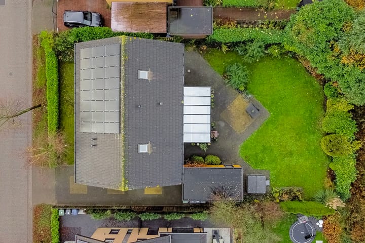 Foto 56 van Maandenweg 18