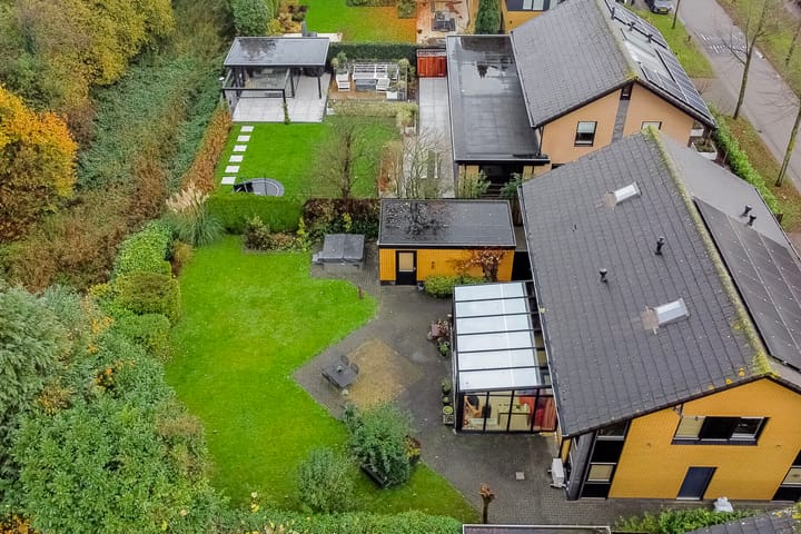 Foto 57 van Maandenweg 18